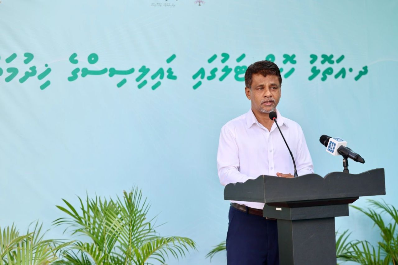 Midhiya 2 aharu thereygai 10 rasheh gai dialysis hidhumaiy fashaifi