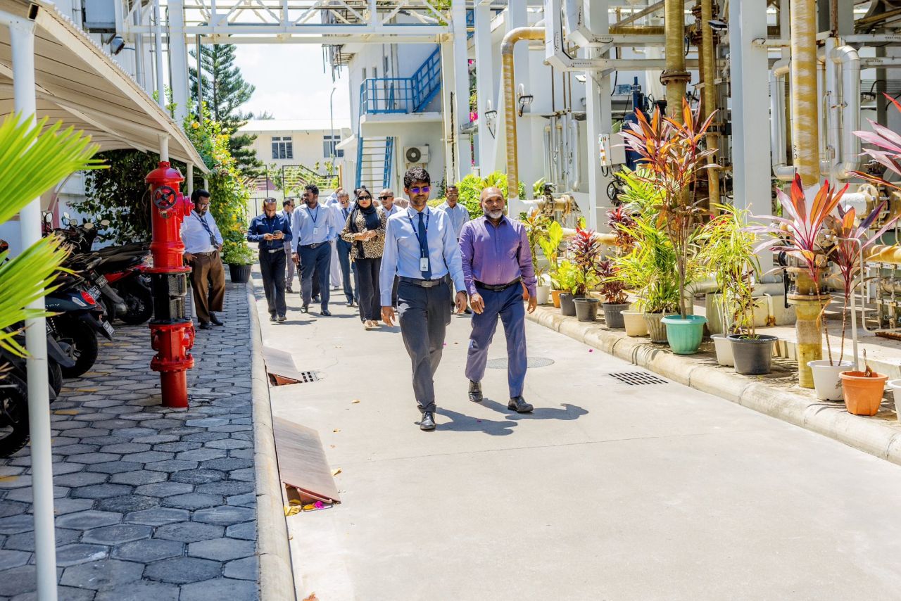 Flat thakugai karantuge masahkaiy kuri muvazzafunge aguvazan koffi 