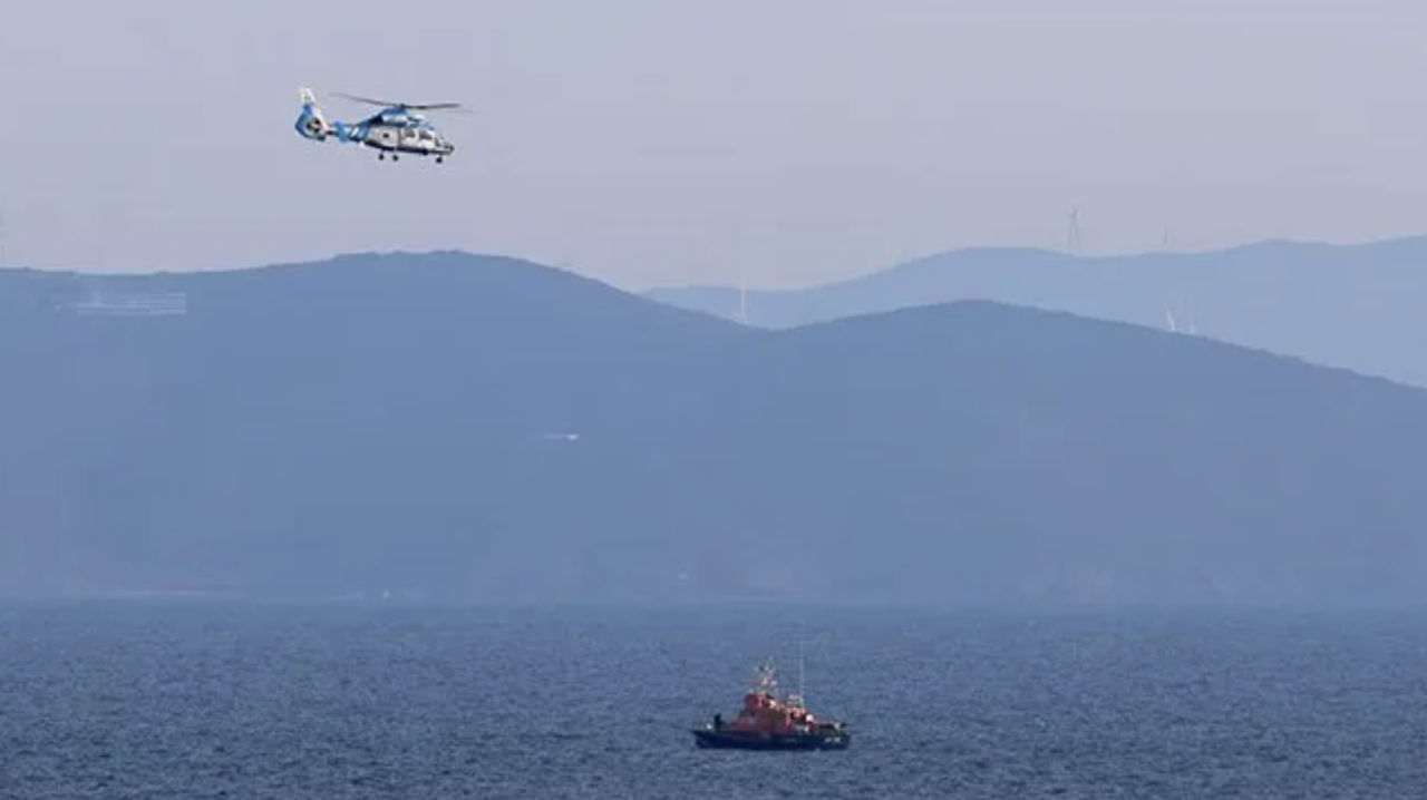 Greece kairin dhathuru kuri boat eh accident ve 15 meehaku maruvejje