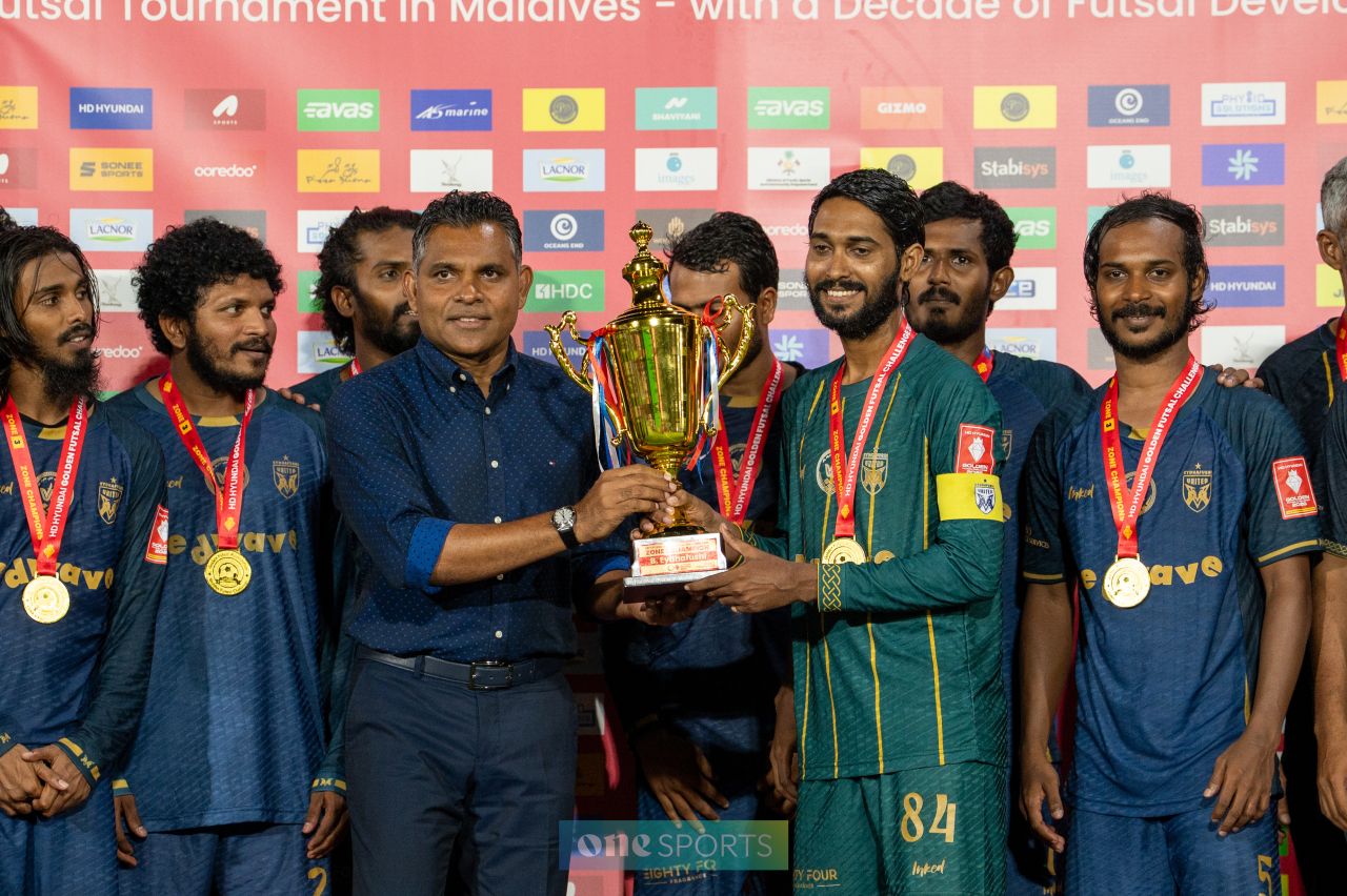 ވަން ފޮޓޯ: ގޯލްޑަން ފުޓްސަލް ޗެލެންޖްގެ ޒޯން ޗެމްޕިއަންތައް ޔަގީންވާން ފެށުން