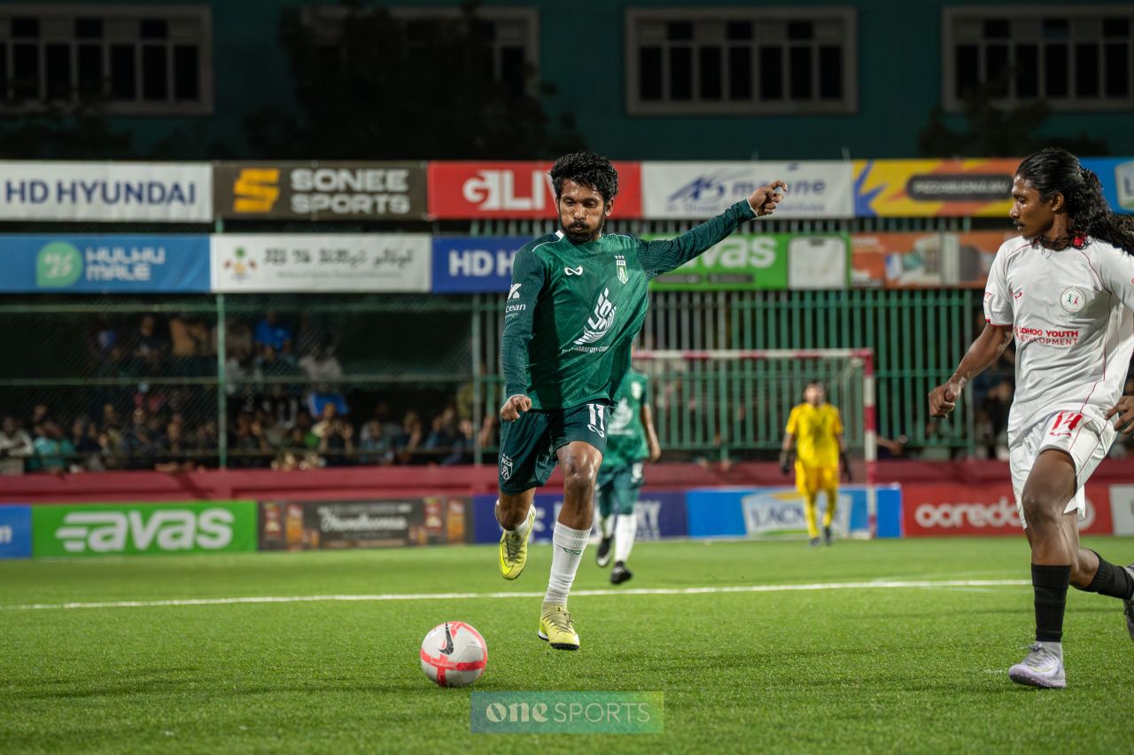 ވަން ފޮޓޯ: ގޯލްޑަން ފުޓްސަލް ޗެލެންޖްގެ ޒޯން ޗެމްޕިއަންތައް ޔަގީންވާން ފެށުން