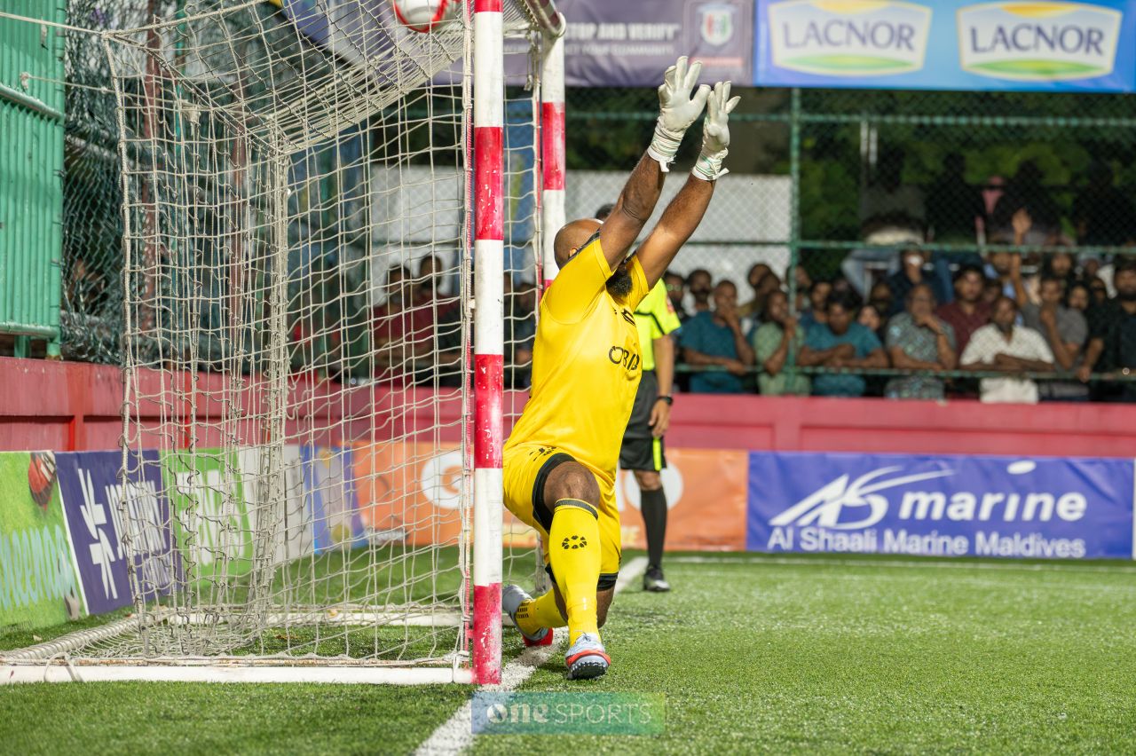 ވަން ފޮޓޯ: ގޯލްޑަން ފުޓްސަލް ޗެލެންޖްގެ ޒޯން ޗެމްޕިއަންތައް ޔަގީންވާން ފެށުން