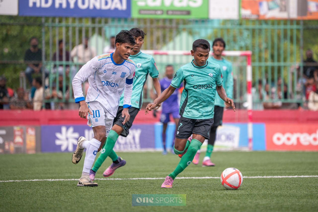 ވަން ފޮޓޯ: ގޯލްޑަން ފުޓްސަލް ޗެލެންޖް 2026ގެ ގަދަ 16ގެ ފުރަތަމަ މެޗުތައް