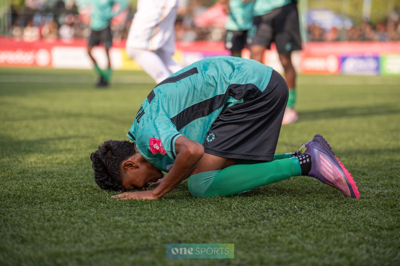 ވަން ފޮޓޯ: ގޯލްޑަން ފުޓްސަލް ޗެލެންޖް 2026ގެ ގަދަ 16ގެ ފުރަތަމަ މެޗުތައް