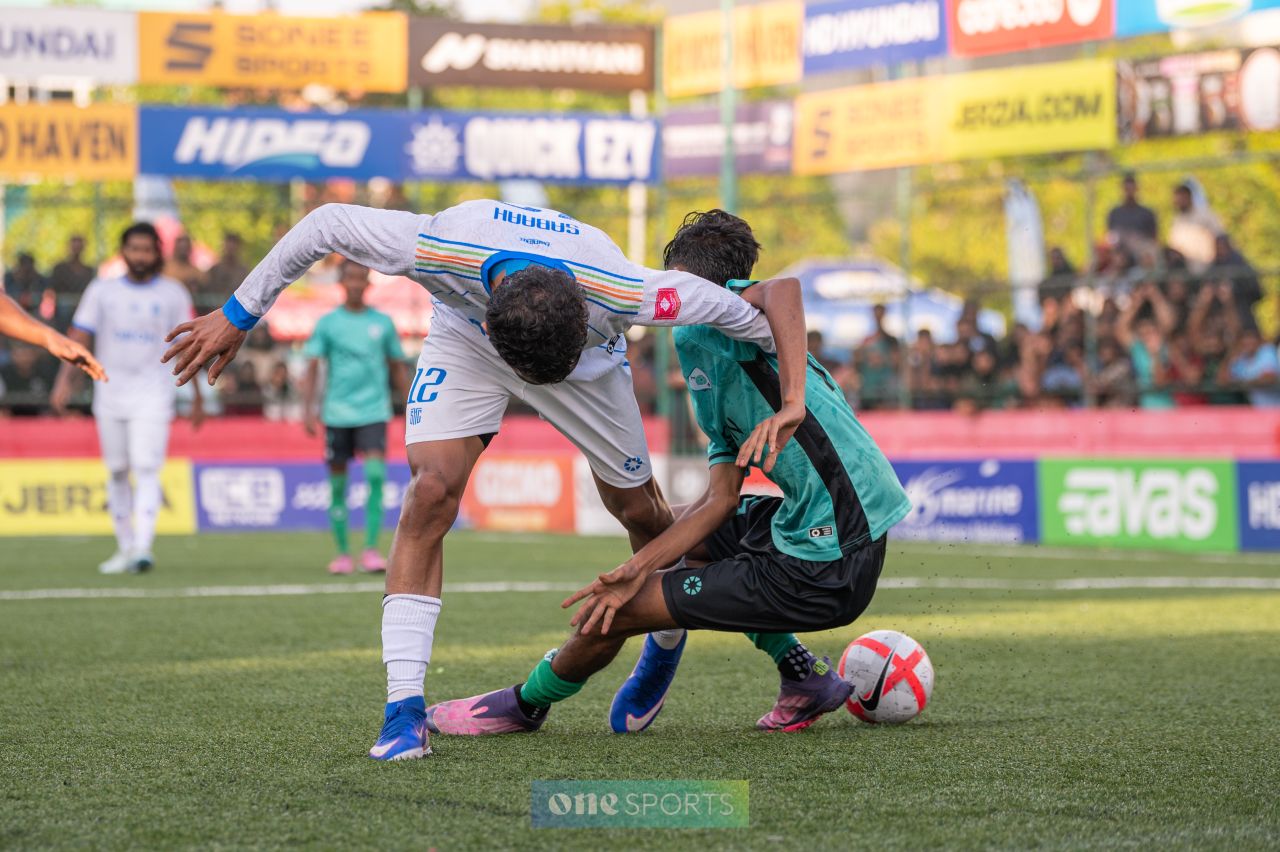 ވަން ފޮޓޯ: ގޯލްޑަން ފުޓްސަލް ޗެލެންޖް 2026ގެ ގަދަ 16ގެ ފުރަތަމަ މެޗުތައް