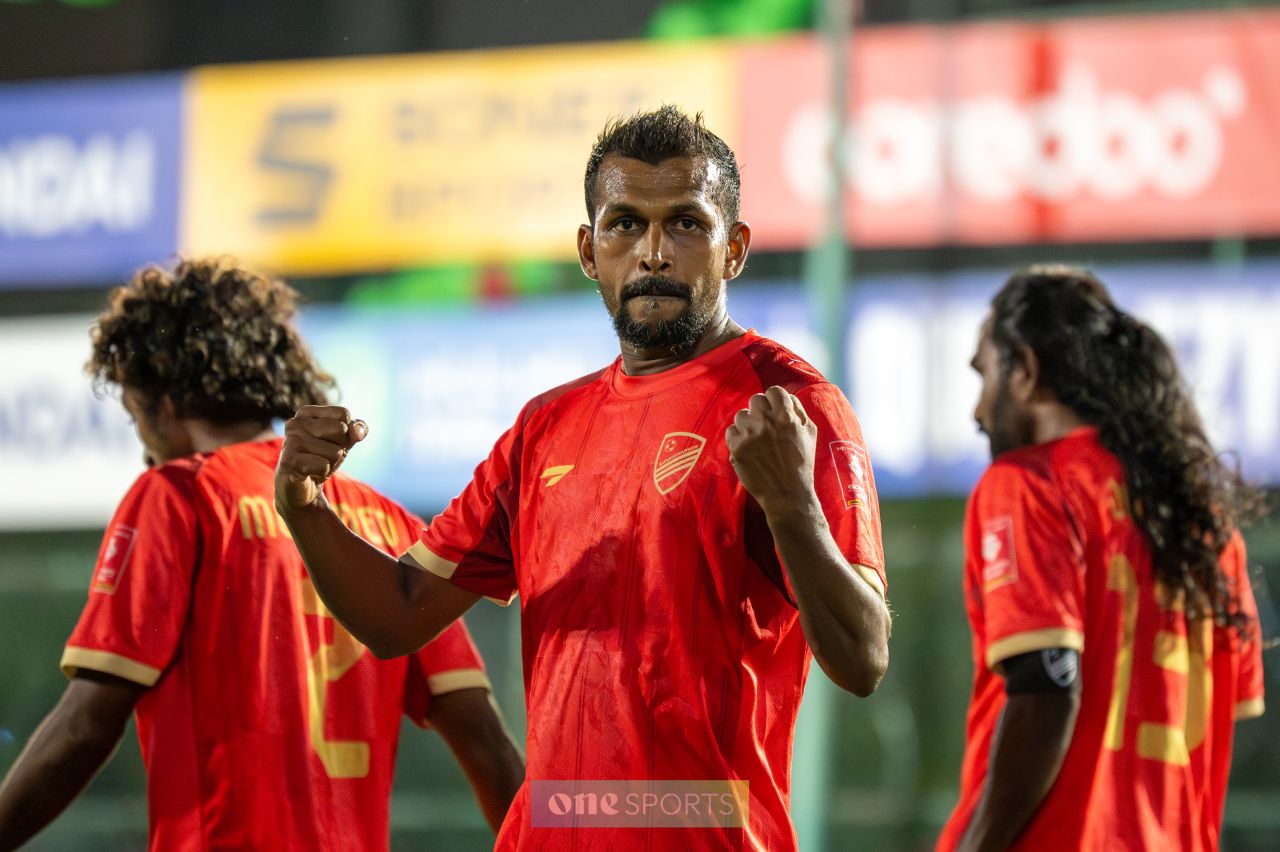 ވަން ފޮޓޯ: ގޯލްޑަން ފުޓްސަލް ޗެލެންޖް 2026ގެ ގަދަ 16 ގެ ކުރިމަތިލުންތައް