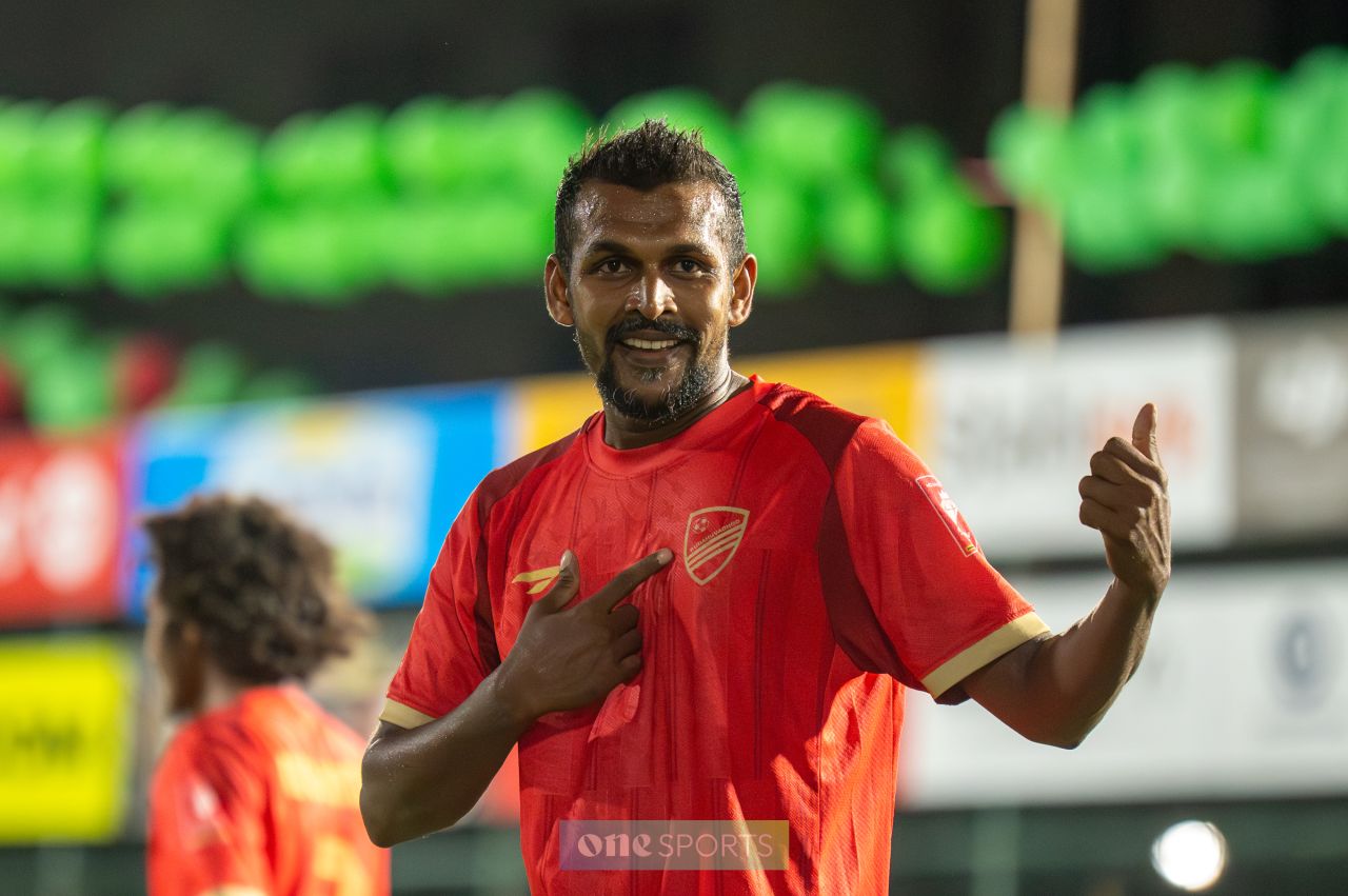 ވަން ފޮޓޯ: ގޯލްޑަން ފުޓްސަލް ޗެލެންޖް 2026ގެ ގަދަ 16 ގެ ކުރިމަތިލުންތައް
