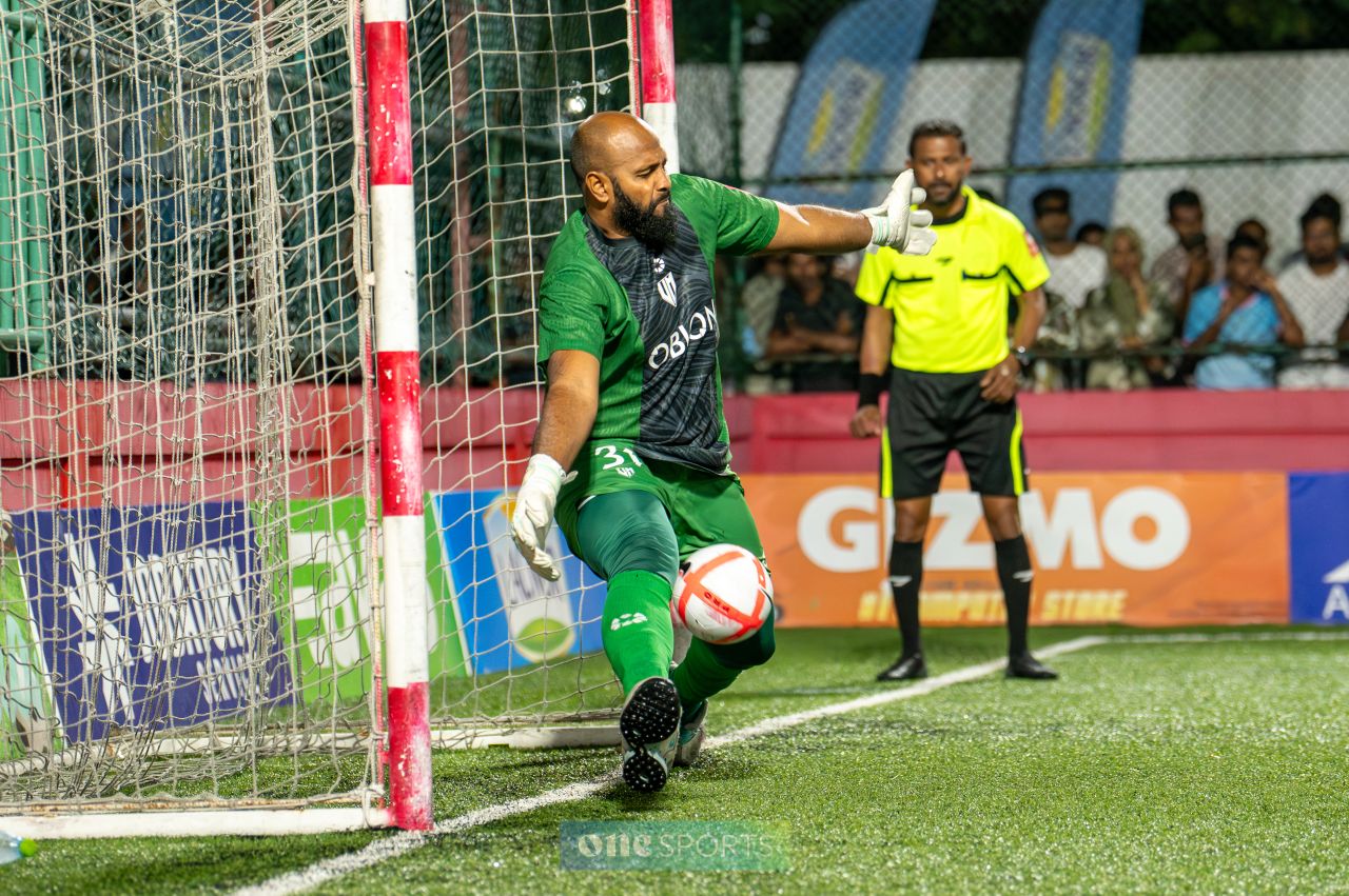 ވަން ފޮޓޯ: ގޯލްޑަން ފުޓްސަލް ޗެލެންޖް 2026ގެ ގަދަ 16 ގެ ކުރިމަތިލުންތައް