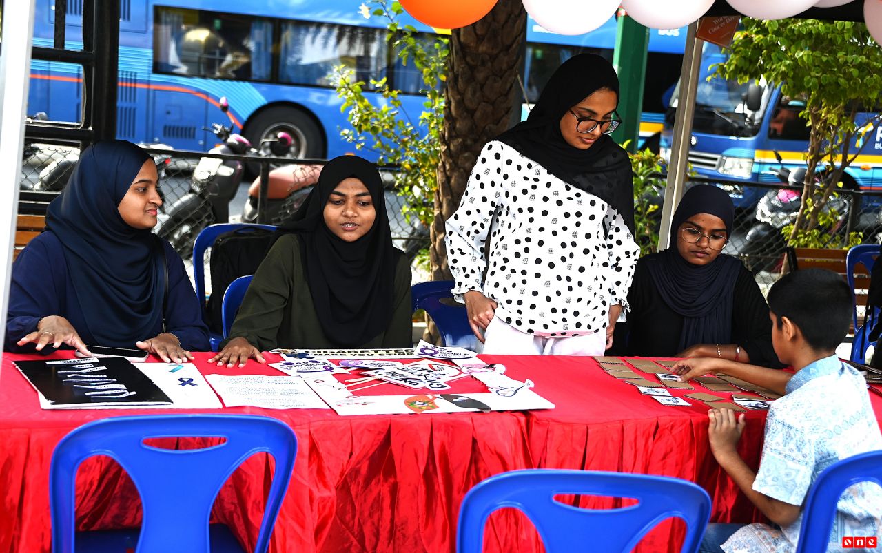 ވަން ފޮޓޯ: ކެންސަރާ މެދު ހޭލުންތެރިކަން އިތުރުކުރުމުގެ ހަރަކާތް 