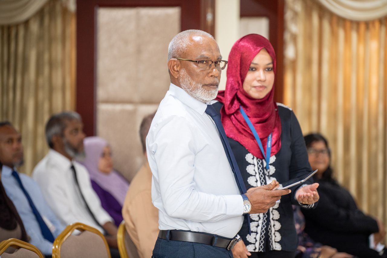 Online kon petition hushahelhey portal eh majilis in tha'aaraf koffi