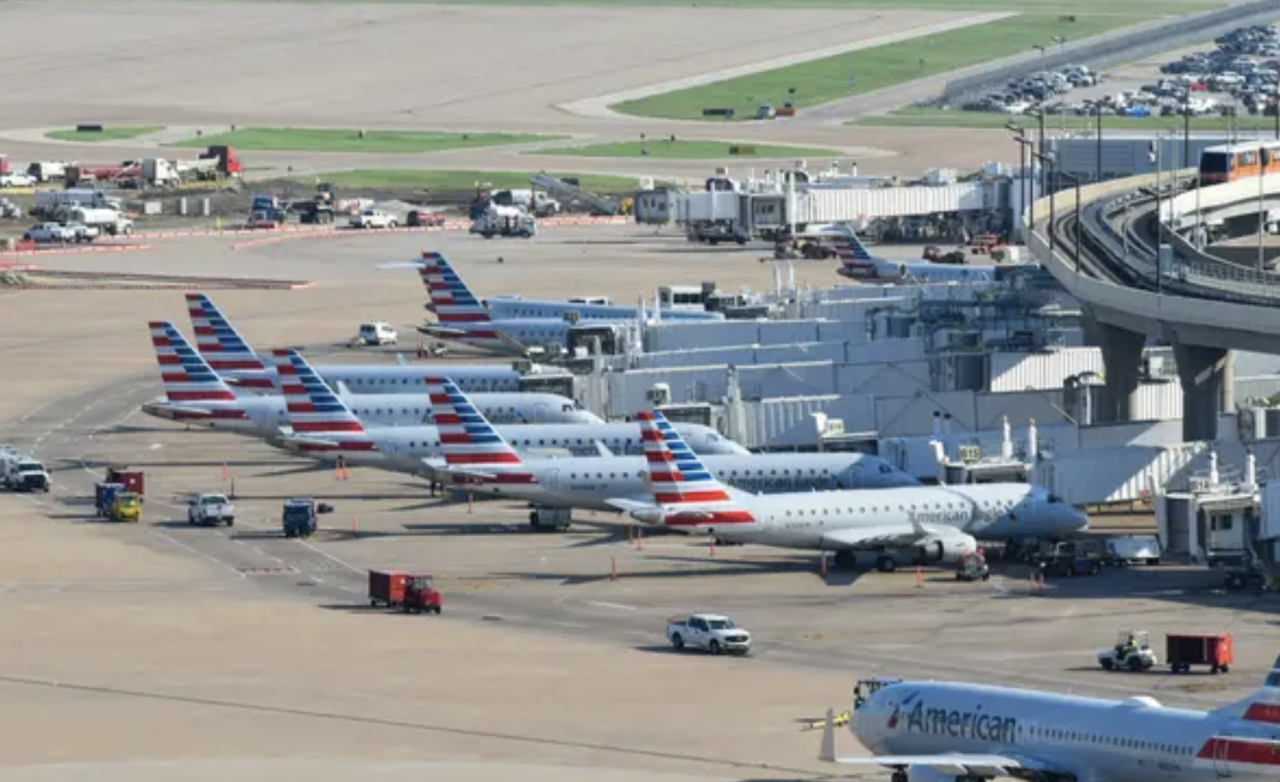 Salaamathee sababuthakahtakai America ge airport eh bandhu koffi 