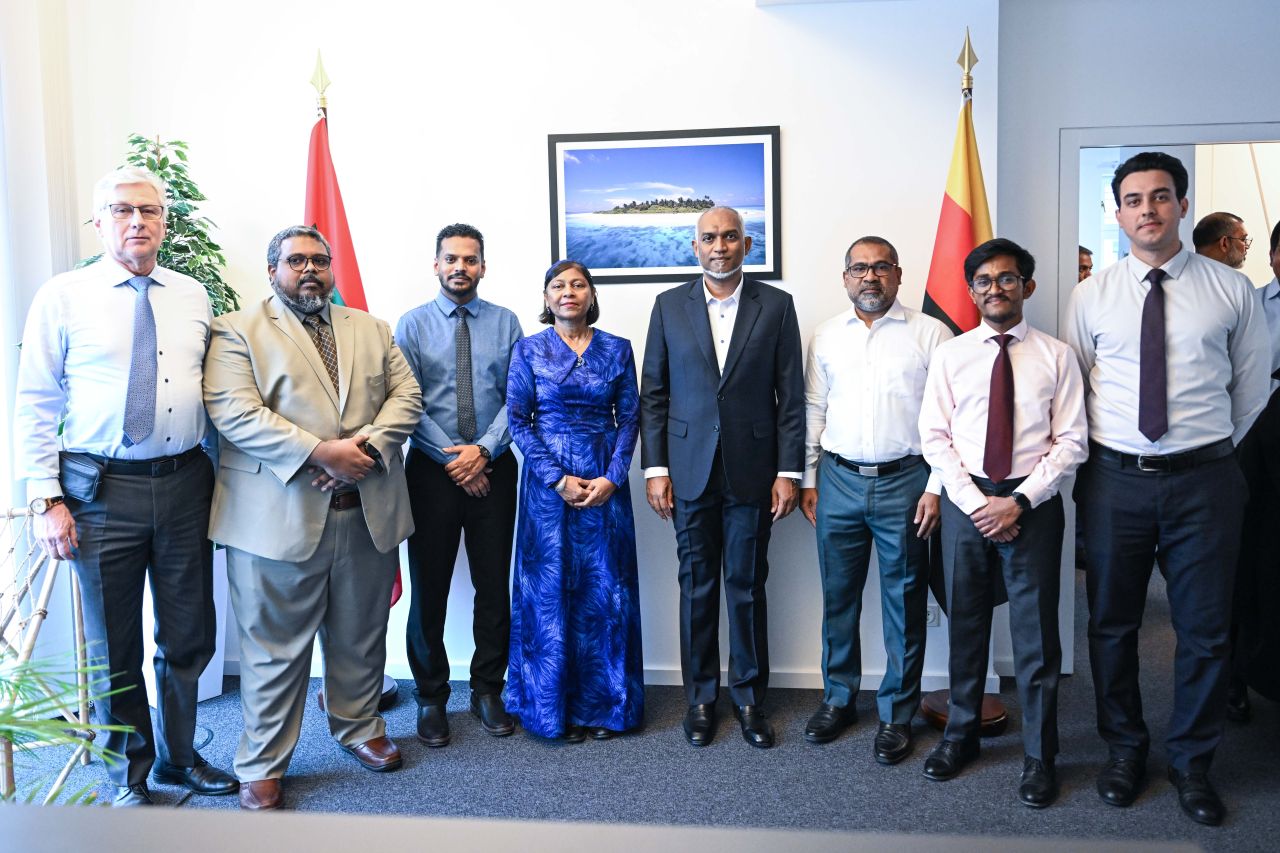 Germany gai hunna dhivehi embassy ah Raees ziyaaraiy kuravvaifi