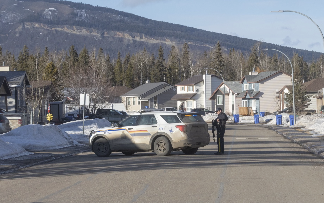 Canada gai badin hamalaadhee 9 meehaku maraalaifi