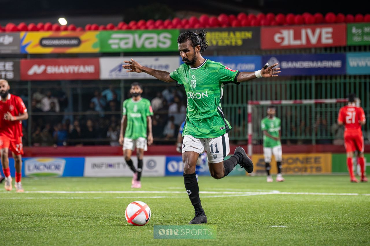 ވަން ފޮޓޯ: ހިޔުންޑާއި ގޯލްޑަން ފުޓްސަލް ޗެލެންޖް 2026ގެ ފޯރިގަދަ ފައިނަލް މެޗު