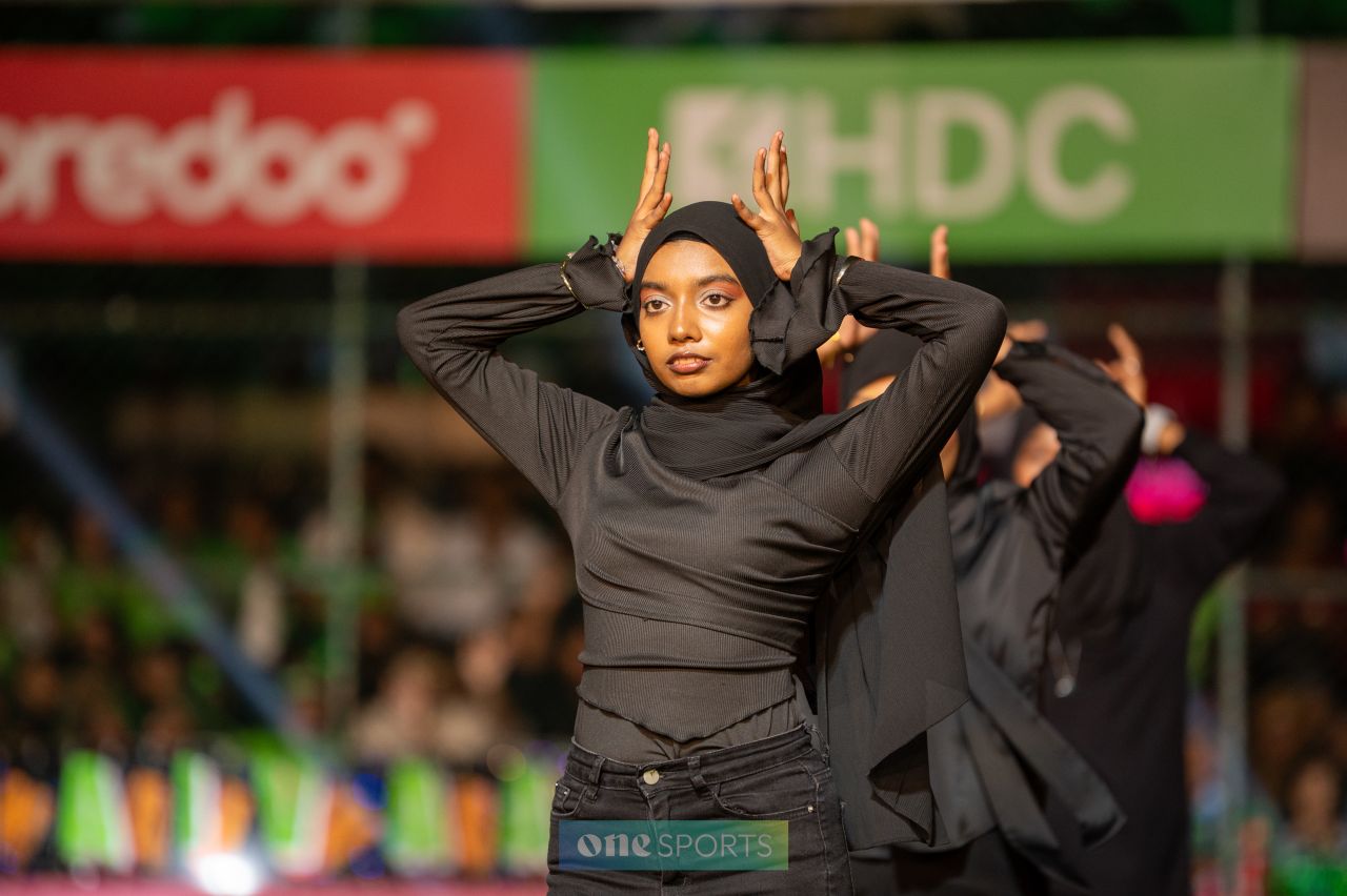 ވަން ފޮޓޯ: ނައިވާދޫން ރާއްޖޭގެ ފުޓްސަލް ޗެމްޕިއަންކަމަށް، ކިންގަކަށް ޔާންޓެ