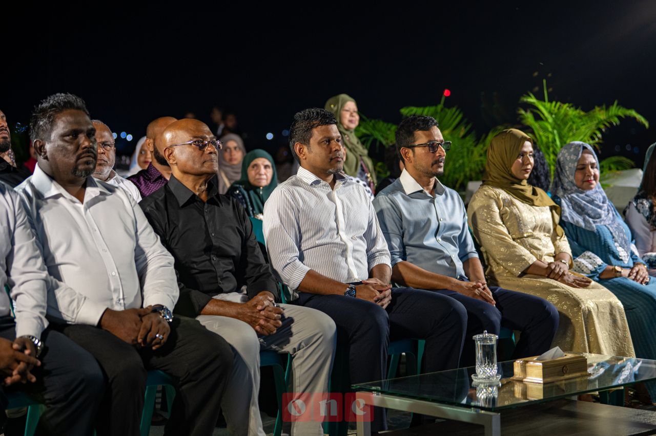 ވަން ފޮޓޯ: ޕީއެންސީން މާފަންނު ދާއިރާތަކަށް ވާދަކުރާ ކެންޑިޑޭޓުންގެ ކެމްޕޭން ރަސްމީކޮށް ފެށުން 