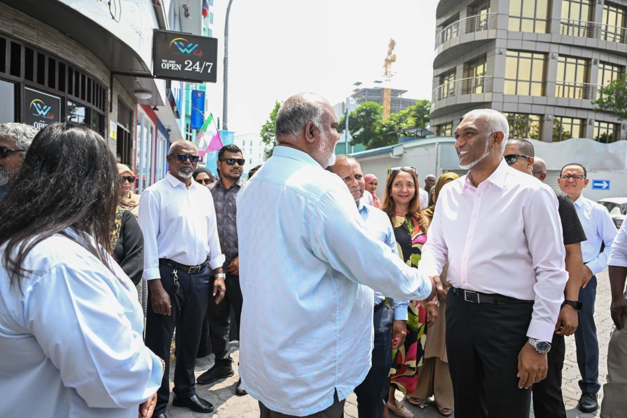 Hurihaa city thakah shukuru, eée kankan rangalhu kuran dhin message eh: Raees