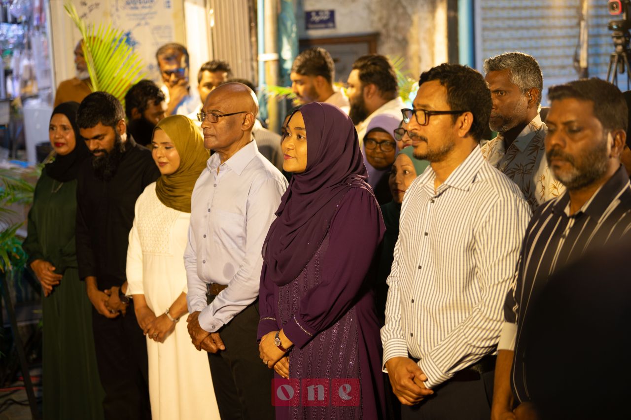ވަން ފޮޓޯ: ކައުންސިލް އިންތިހާބަށް ޕީއެންސީގެ ގަލޮޅު ދެކުނު ދާއިރާގެ ކެމްޕޭނު ޖަގަހަ ހުޅުވުން
