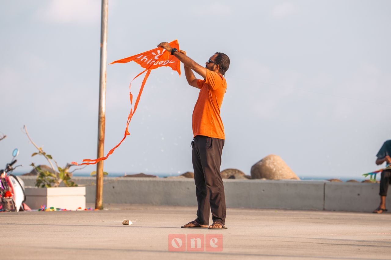 ވަން ފޮޓޯ: ރޯދަ ކުރުކުރުން މާލޭގެ އުސްފަސްގަނޑު ސަރަހައްދުން