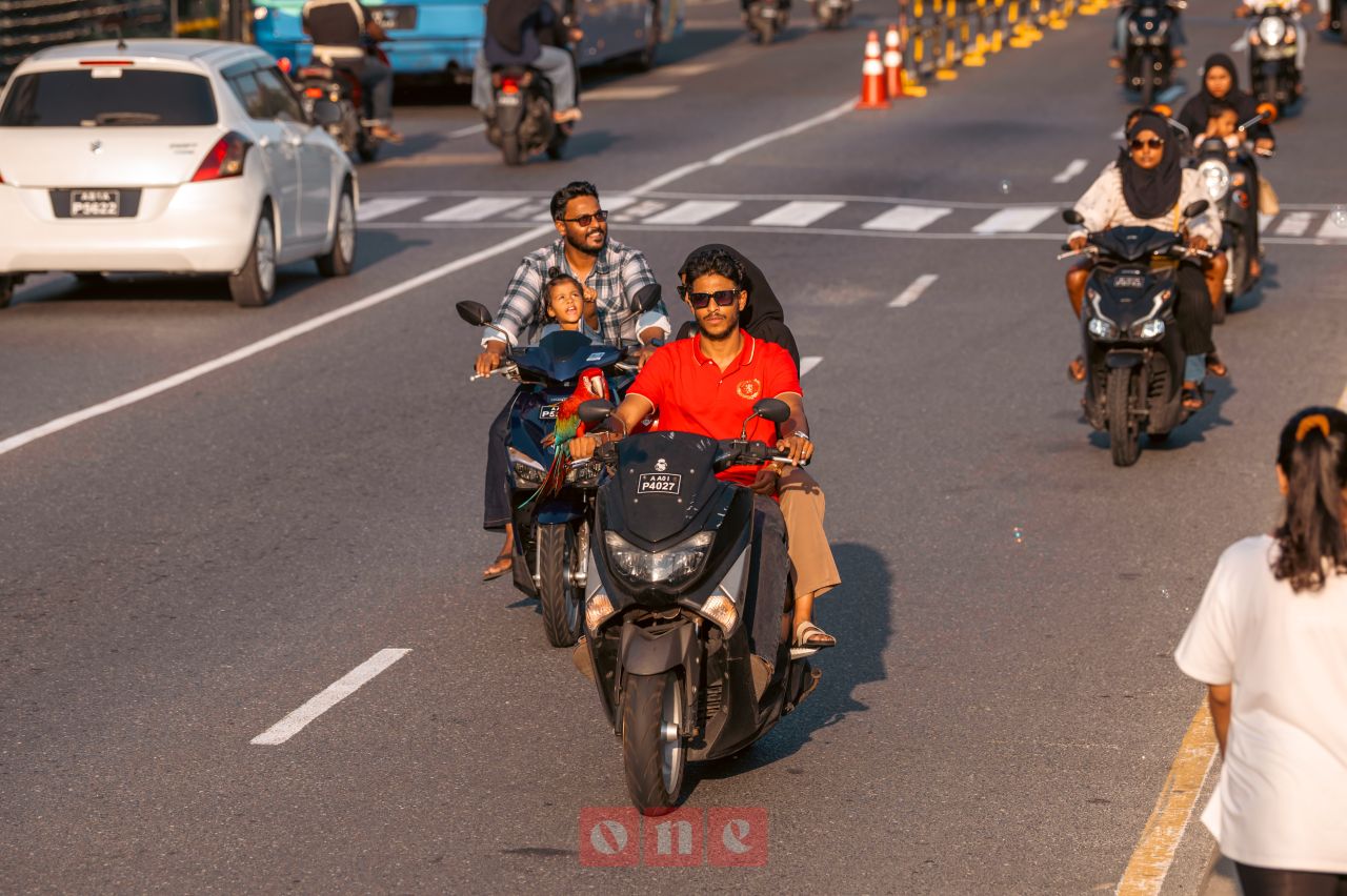 ވަން ފޮޓޯ: ރޯދަ ކުރުކުރުން މާލޭގެ އުސްފަސްގަނޑު ސަރަހައްދުން