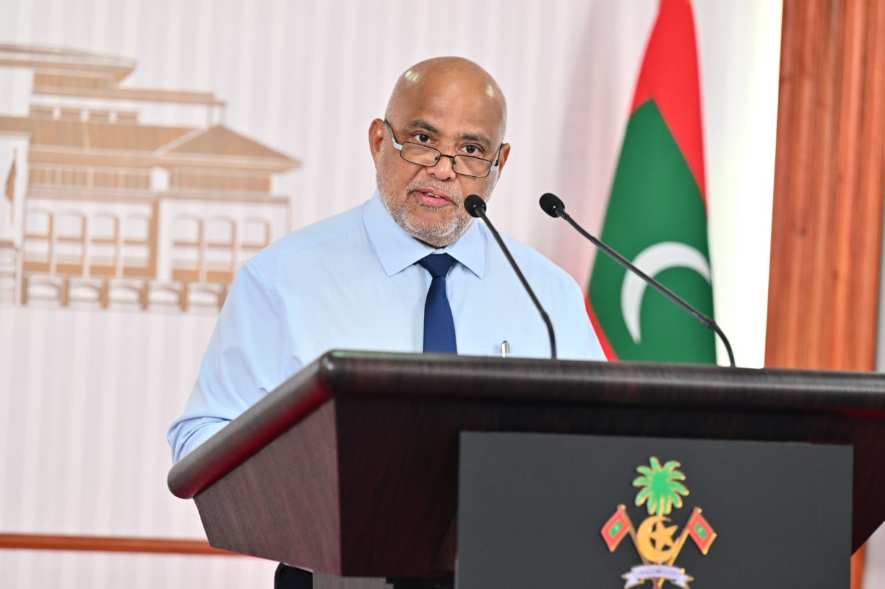 Liyelaa jehumaai feyliviyun dhaskohdhey course thakeh fashanee