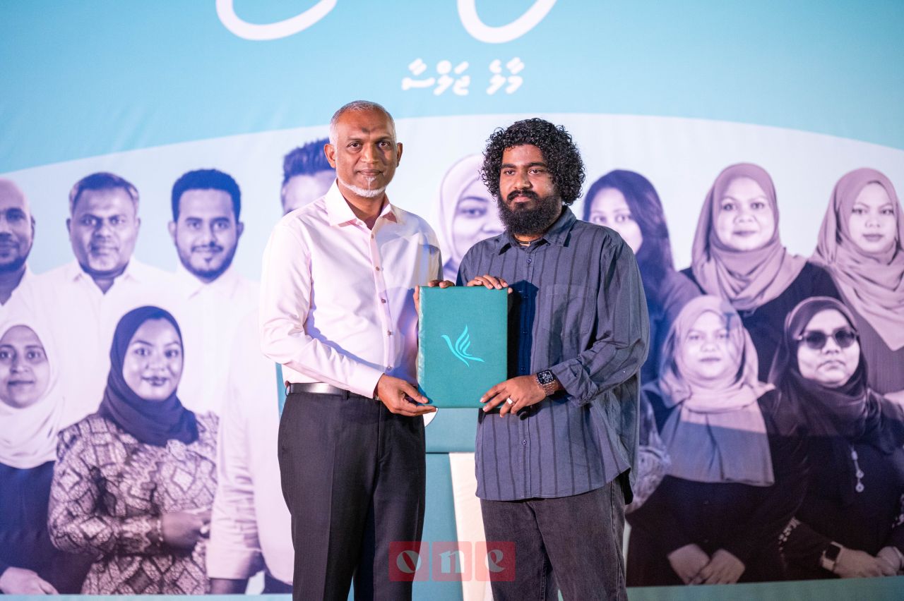 ވަން ފޮޓޯ: ޕީއެންސީގެ 