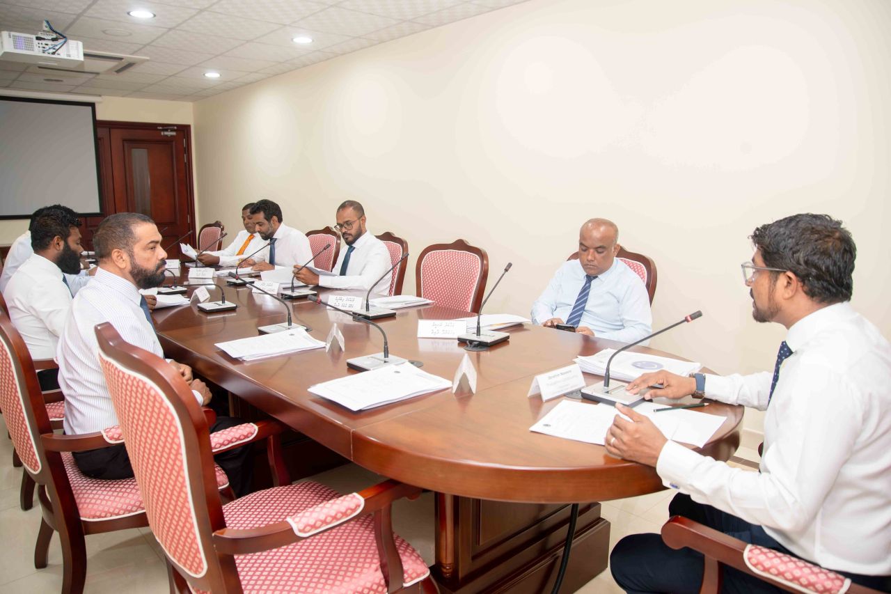 Aburuge gaanoonu oiy hisaabeh AG kairin olhunfiluvan nimmaifi