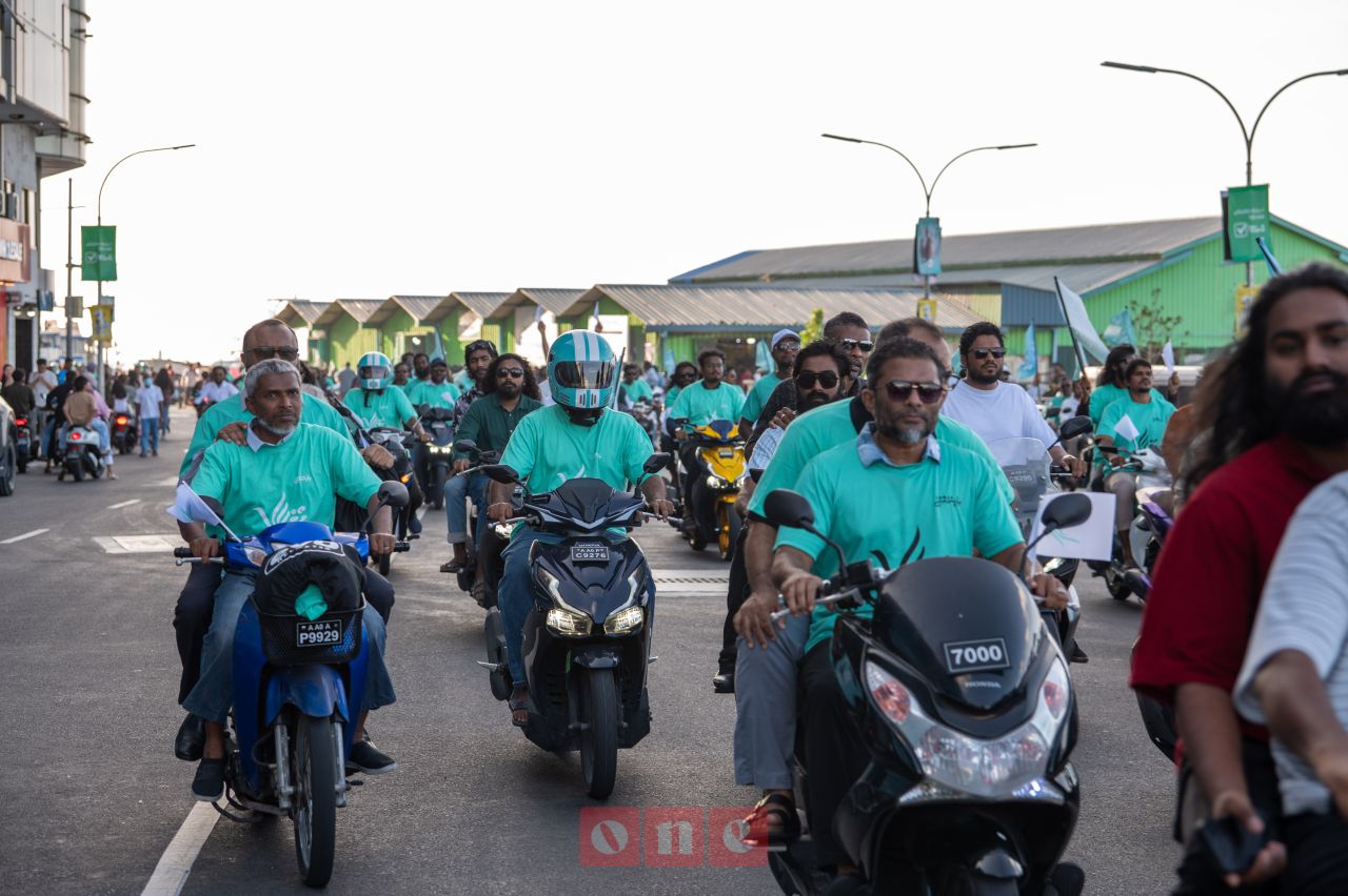 ވަން ފޮޓޯ: ލޯކަލް ކައުންސިލު އިންތިހާބުގެ ކެމްޕެއިންގެ ތެރެއިން ޕީއެންސީން ބޭއްވި ސައިކަލު ބުރު