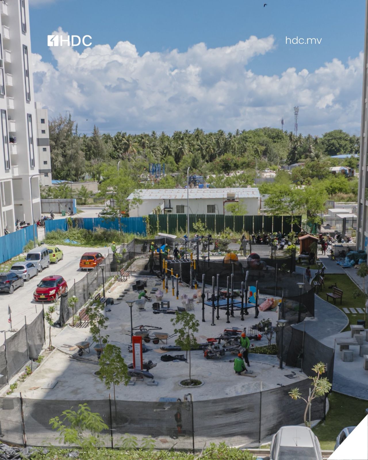 Stelco flat sarahadhugai kudakudhinge park akaai outdoor jym ei HDC in gaaimkuranee