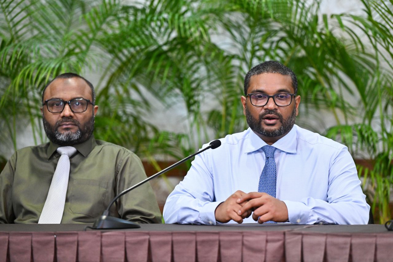Raajjeah askareegothun evves nurakkaleh neiy: Ghassan
