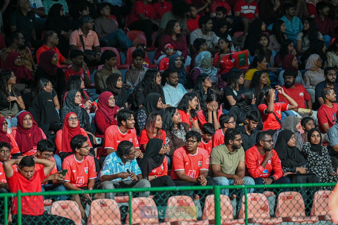 ވަން ފޮޓޯ: ސާފް 20 އަހަރުން ދަށުގެ މުބާރާތުގައި ރާއްޖެއާއި ބޫޓާންގެ ކުރިމަތިލުން