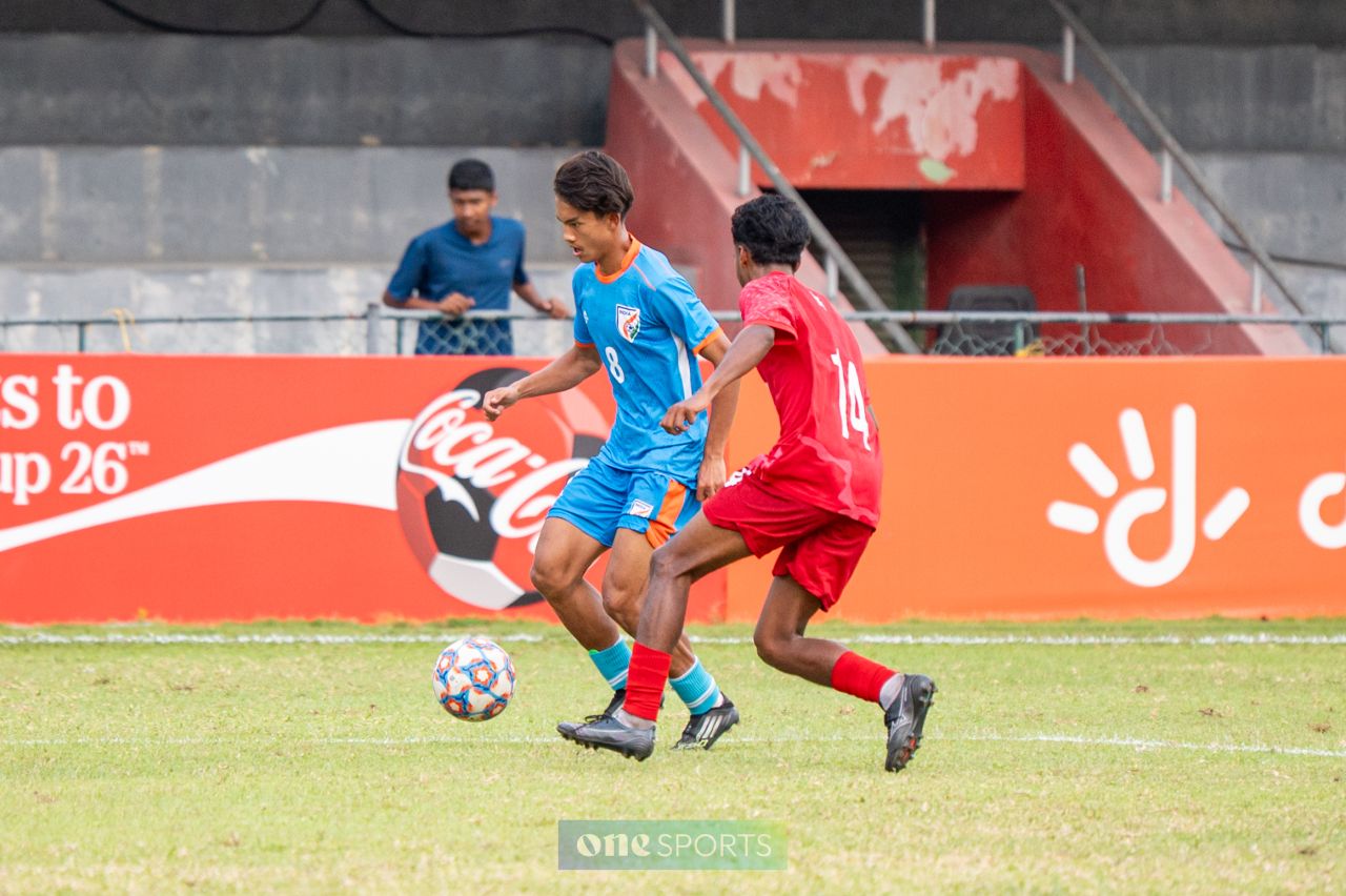 ވަން ފޮޓޯ: ސާފް 20 އަހަރުން ދަށުގެ މުބާރާތުގައި އިންޑިއާއާއި ބަންގްލަދޭޝްގެ ކުރިމަތިލުން