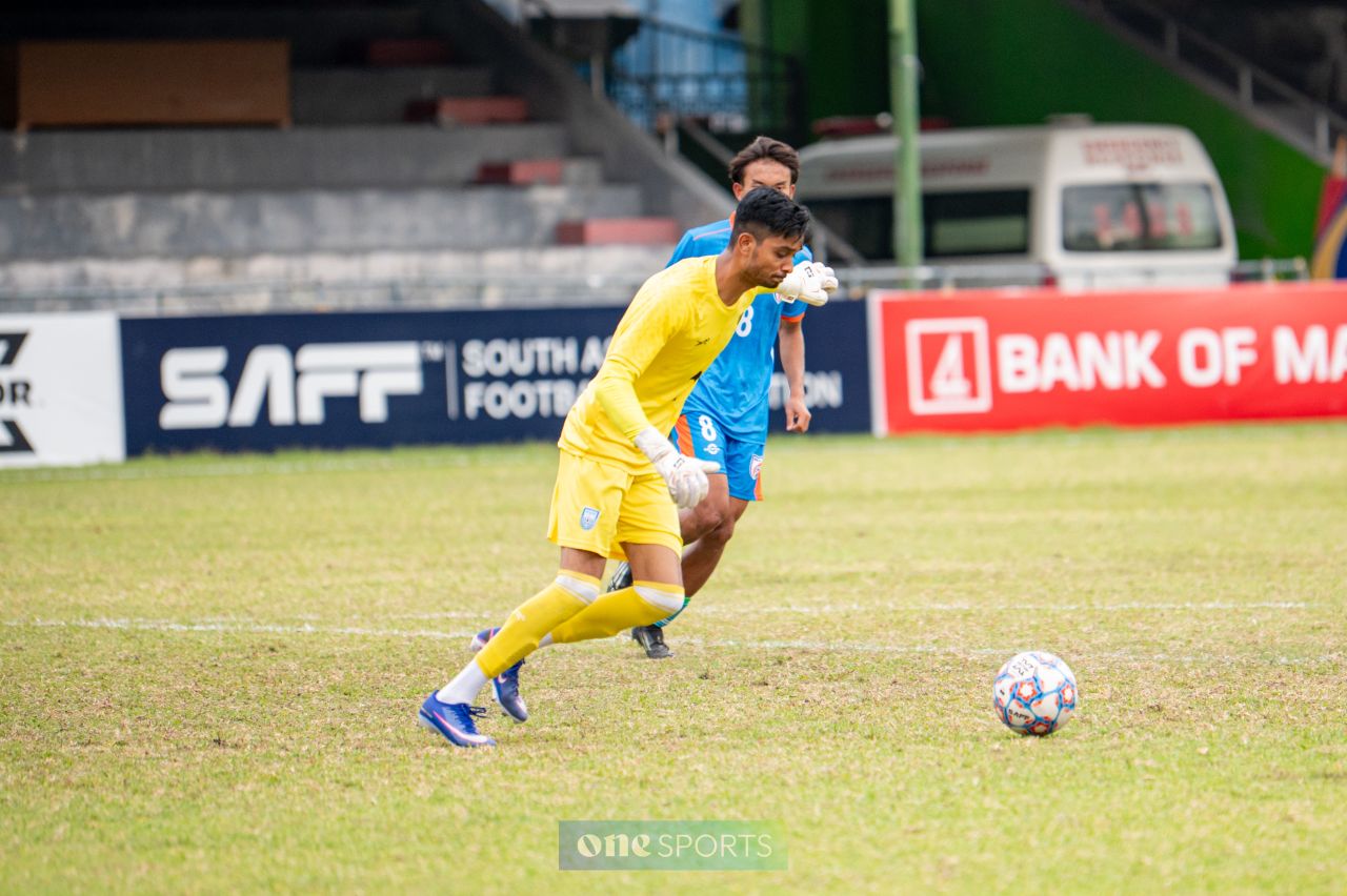 ވަން ފޮޓޯ: ސާފް 20 އަހަރުން ދަށުގެ މުބާރާތުގައި އިންޑިއާއާއި ބަންގްލަދޭޝްގެ ކުރިމަތިލުން