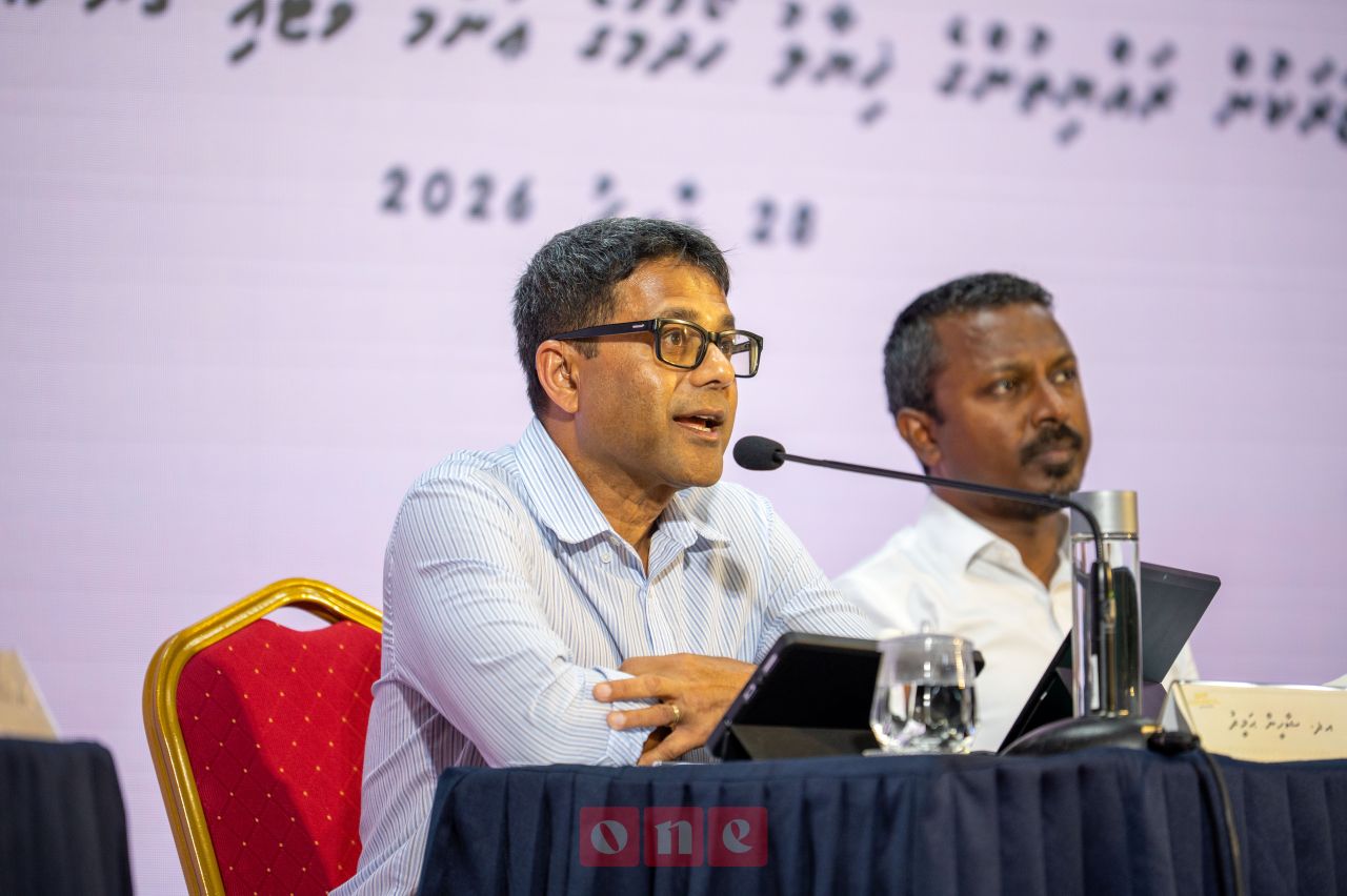 ވަން ފޮޓޯ: ދެ އިންތިހާބު އެއްކޮށް ބޭއްވުމުގެ ވޯޓާ ގުޅޭ ފޯރަމް 