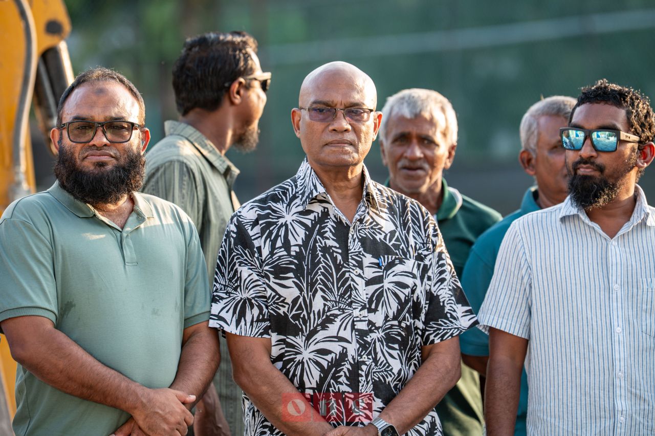 ވަން ފޮޓޯ: ހުޅުމާލޭގައި ގާއިމުކުރާ ސްޕޯޓްސް ޕާކުގެ ބިންގާ އެޅުން 
