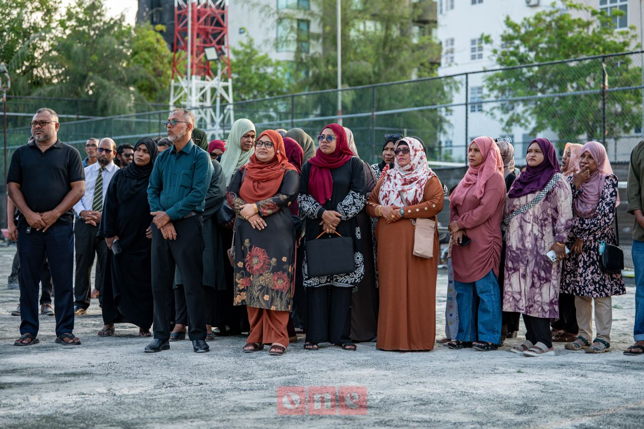 ވަން ފޮޓޯ: ހުޅުމާލޭގައި ގާއިމުކުރާ ސްޕޯޓްސް ޕާކުގެ ބިންގާ އެޅުން 