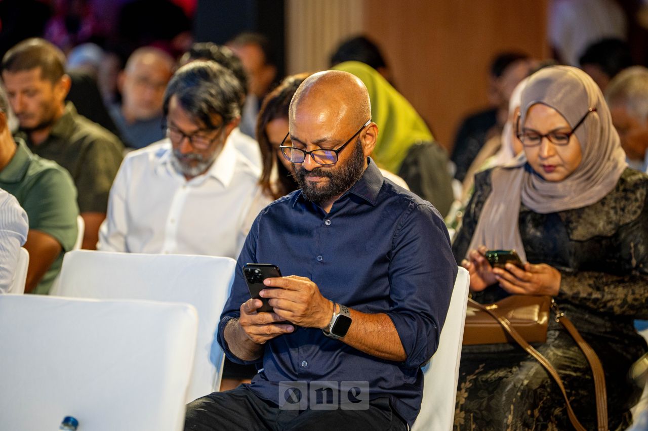ވަން ފޮޓޯ: ބީއެމްއެލްގެ 43 ވަނަ އަހަރީ އާންމު ޖަލްސާ