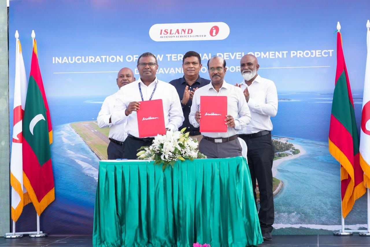 Dharavandhoo Airport rasmeekoh Island aviation aa havaalu kohfi