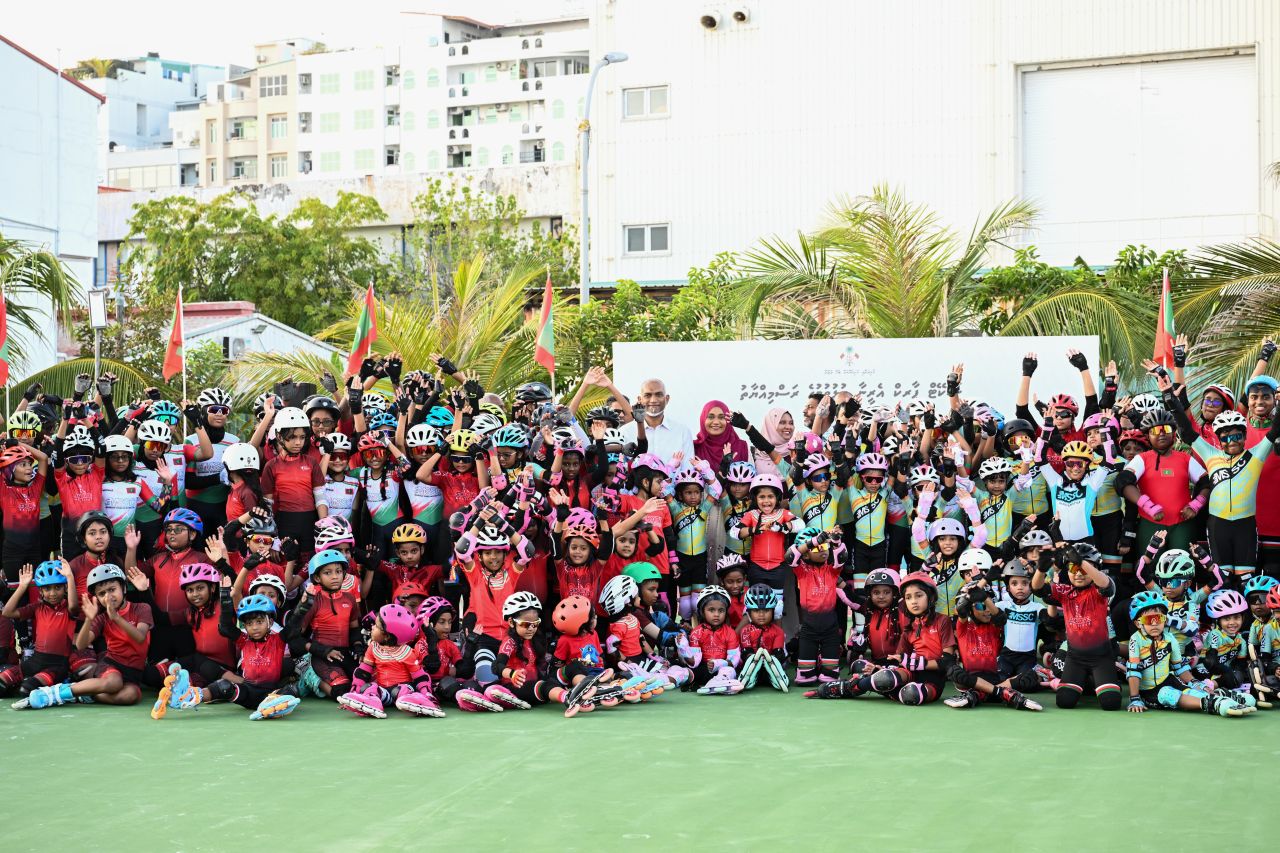 Usfasgandu skate park Raees hulhuvvadhevvaifi