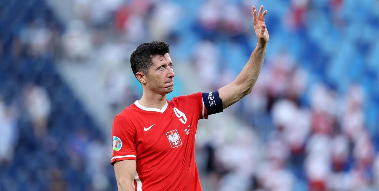 Lewandowski, gaumee team ah kulhun huttaalan ulheykamuge ishaaraatheh 