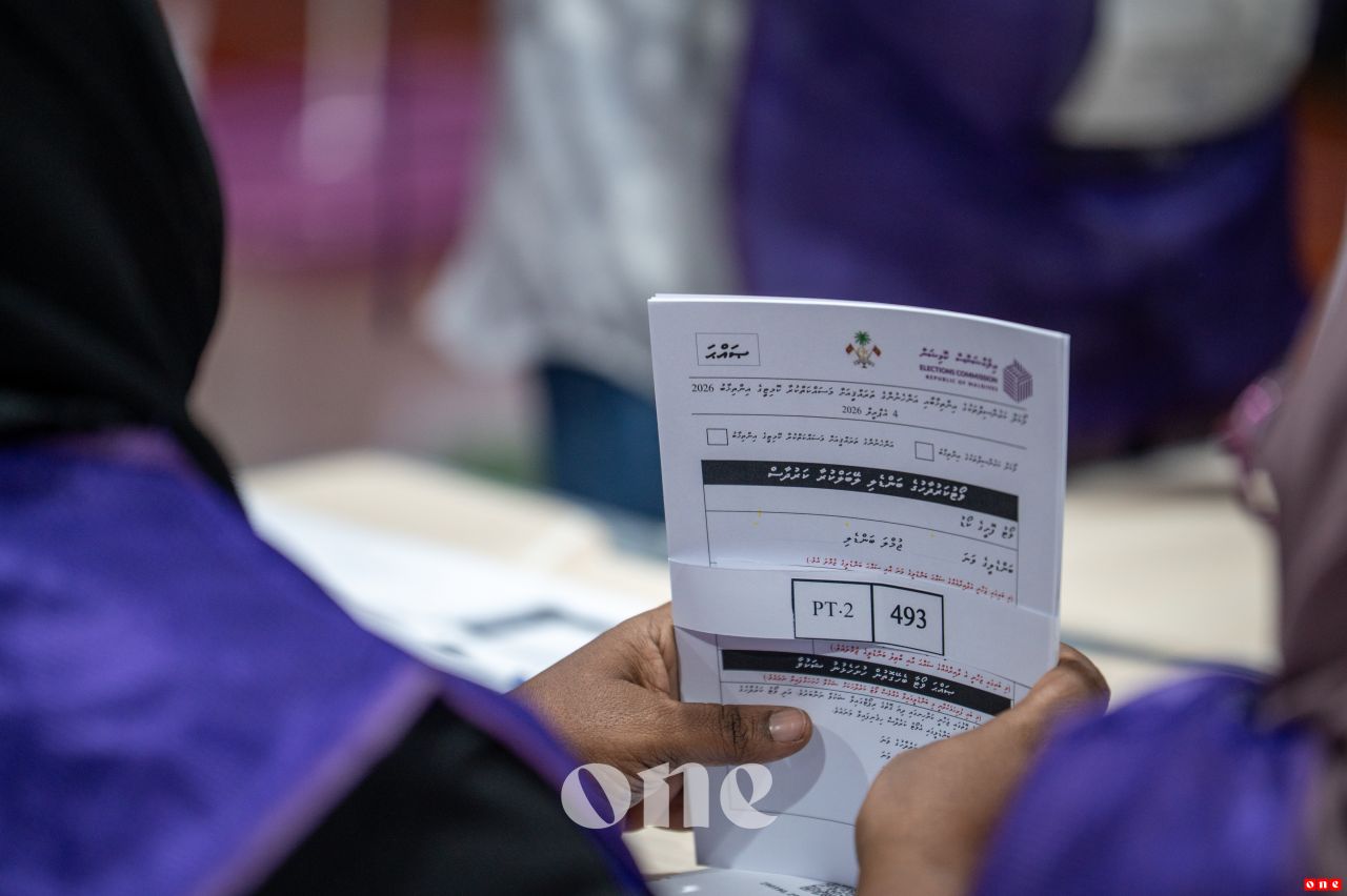 Meedhoo council raees ge gondi MDA in kaamiyaabu kohfi
