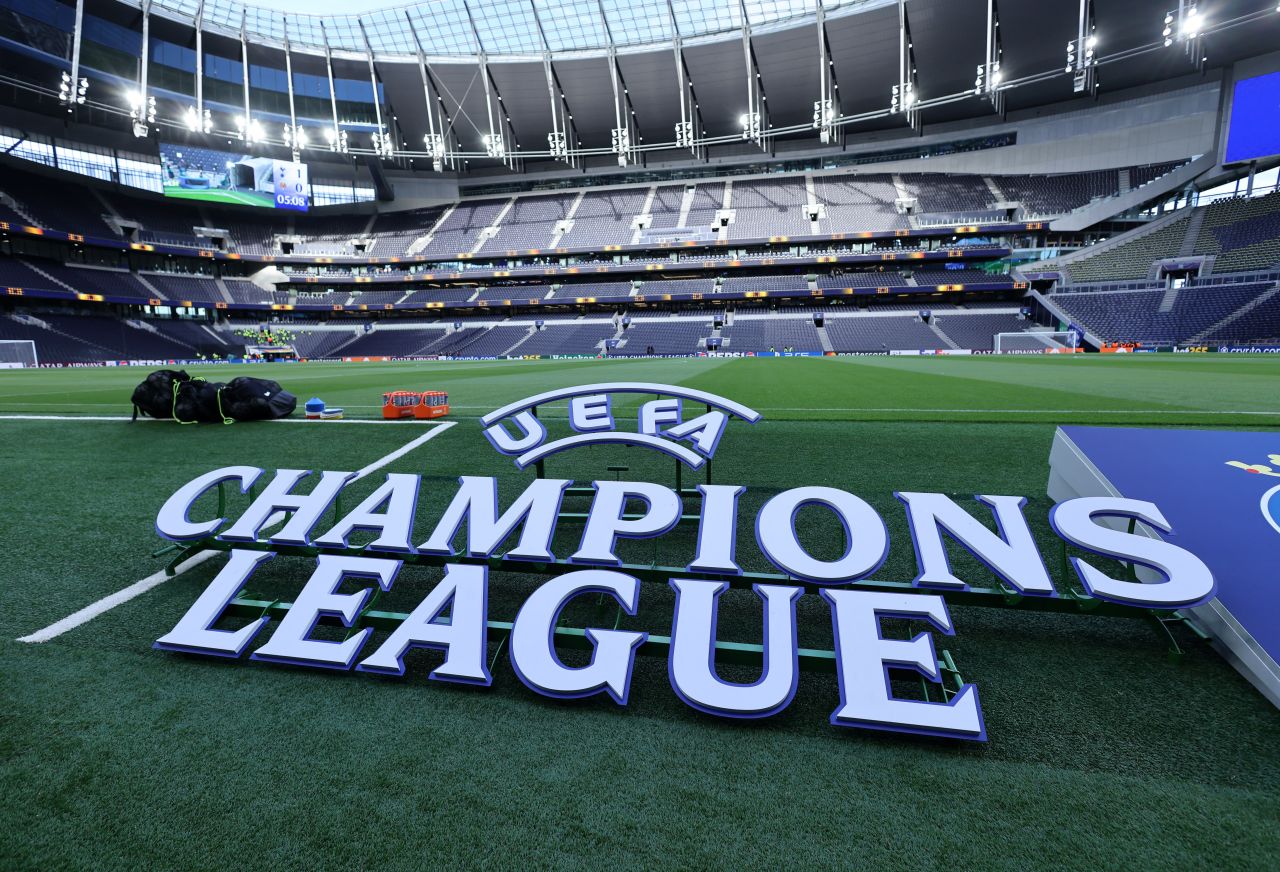 Premier League ge 5 vana team ah anekkaaves Champions league jaaga 