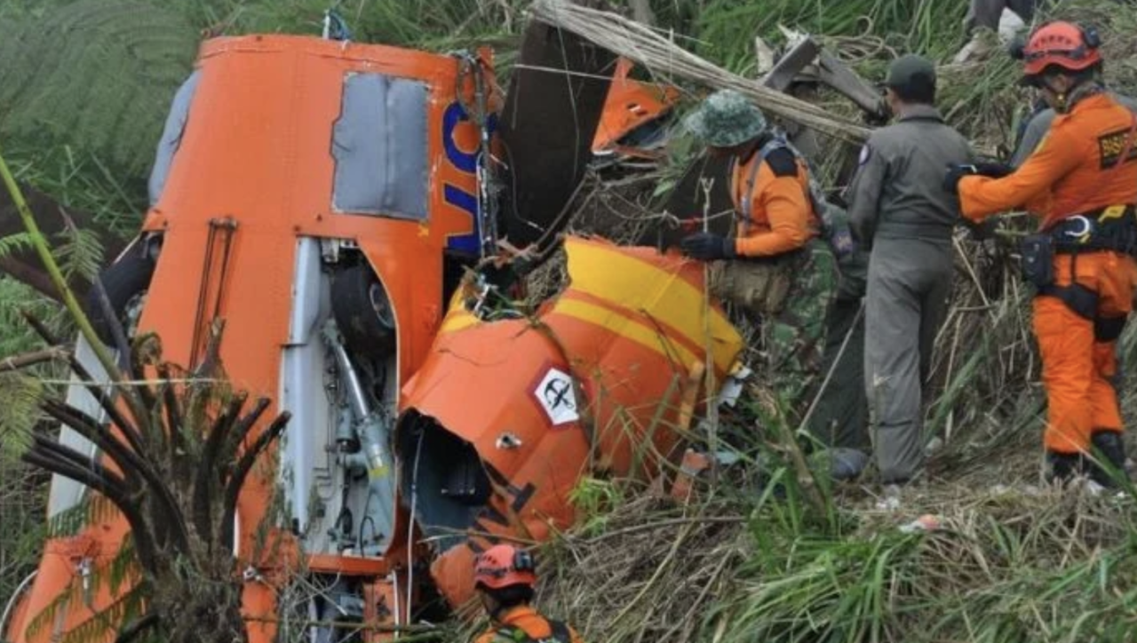 Indonesia gai helicopter eh vetti 8 meehun maruvejje