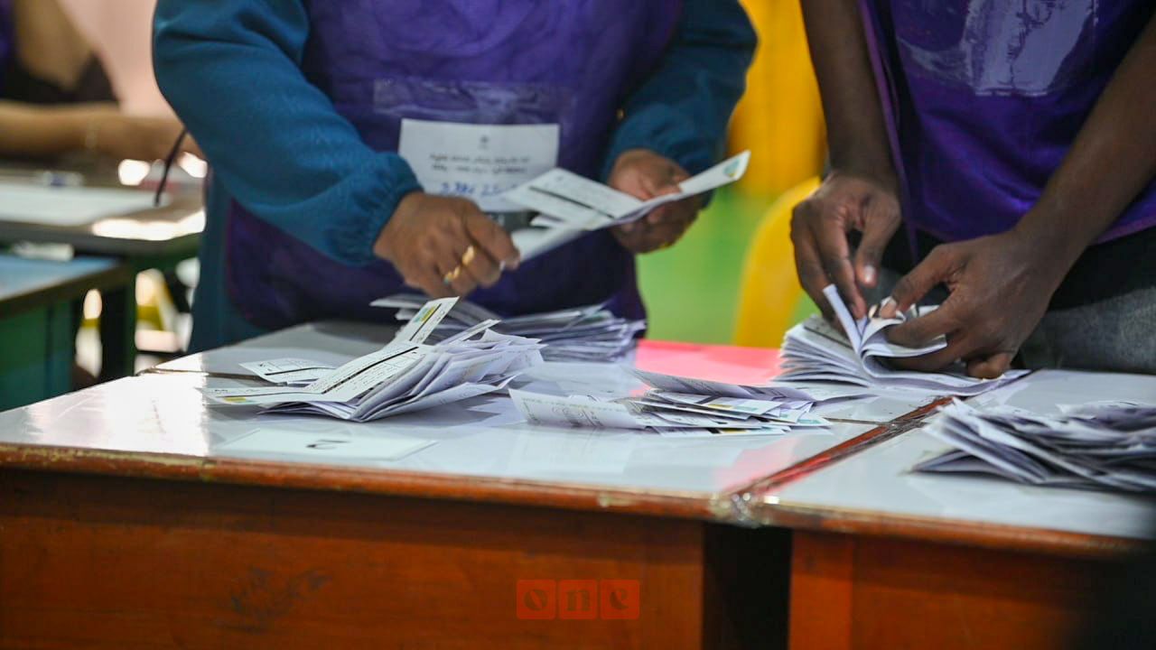 Dhevana buruge 5 gondeege therein 3 gondi PNC ah 