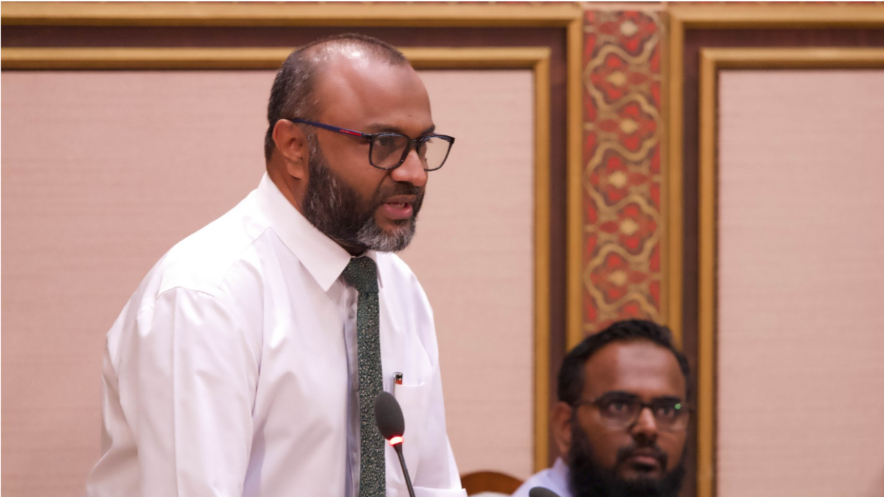 Umraa kunfunithakun ihumaaluvaa massala hallu kureveynee gaanoonakun: Shaheem