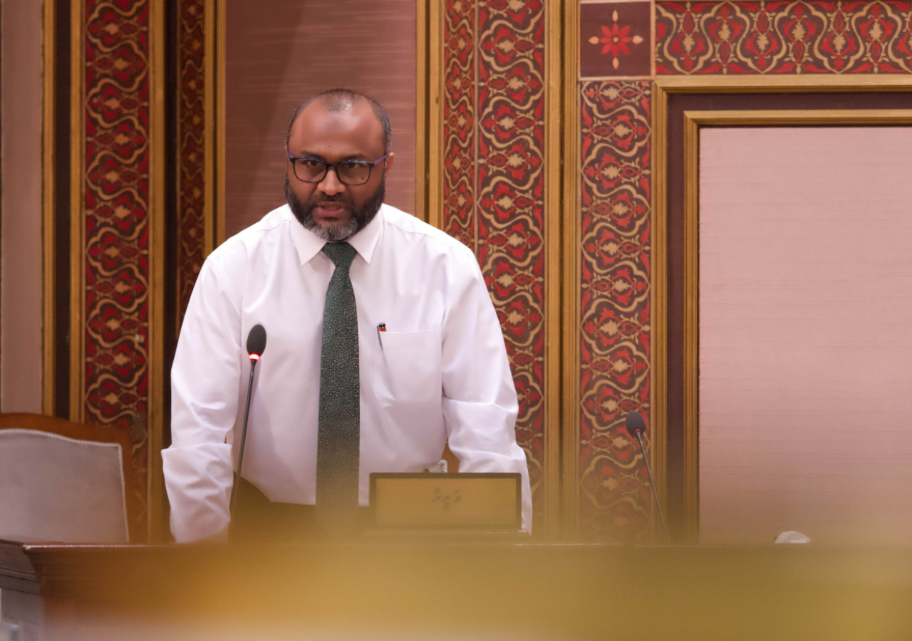 Kunfunithakah hajjuge vaki quota eh dhinun rangalheh noon: Shaheem