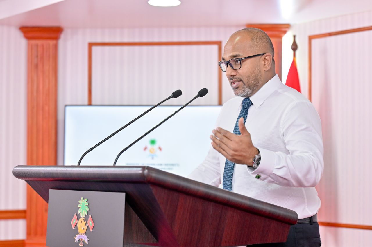 Bully kuraa faraaiythakah Jinaaee dhauvaa ufuleyne gotheh oiythoa balanee