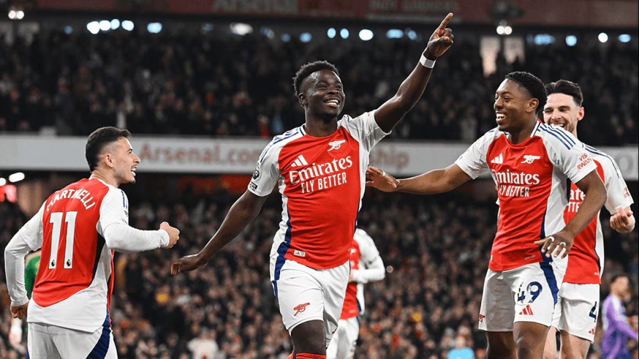 Fulham kairin molhuve Arsenal in pressure dhamahattaifi 