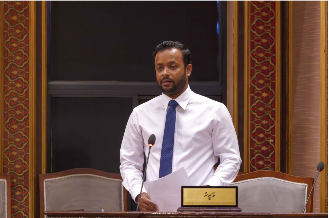 Male ge maguthah design kuran china ge team eh mi mahu Raajje annaane: Muththalibu