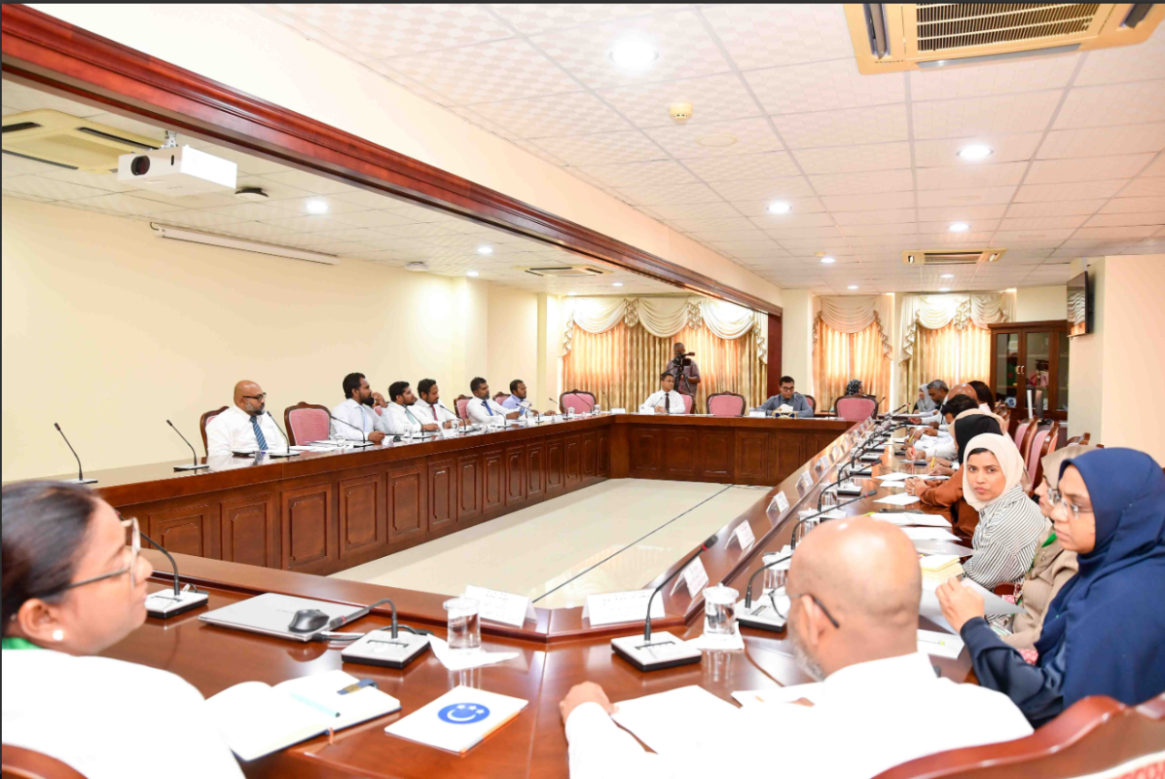 Hurihaa beys eh libeyne beys fihaaraeh IGMH gawi gaaim kuranee
